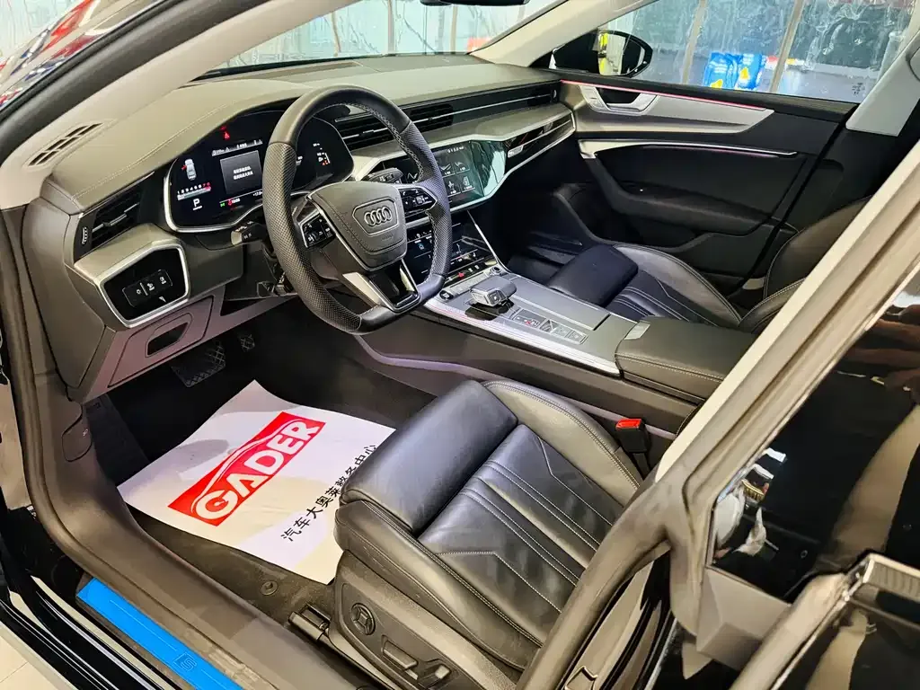 Audi A7 2024 из CN, фото 3