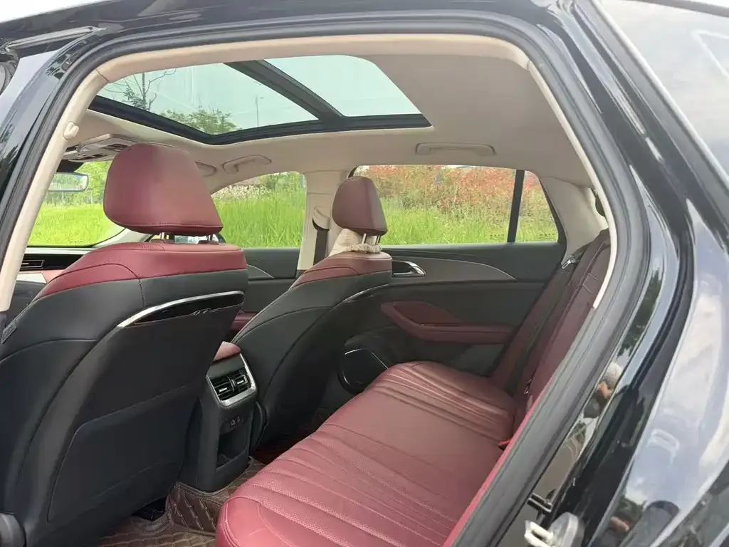 Hongqi H5 2024 из CN, фото 5