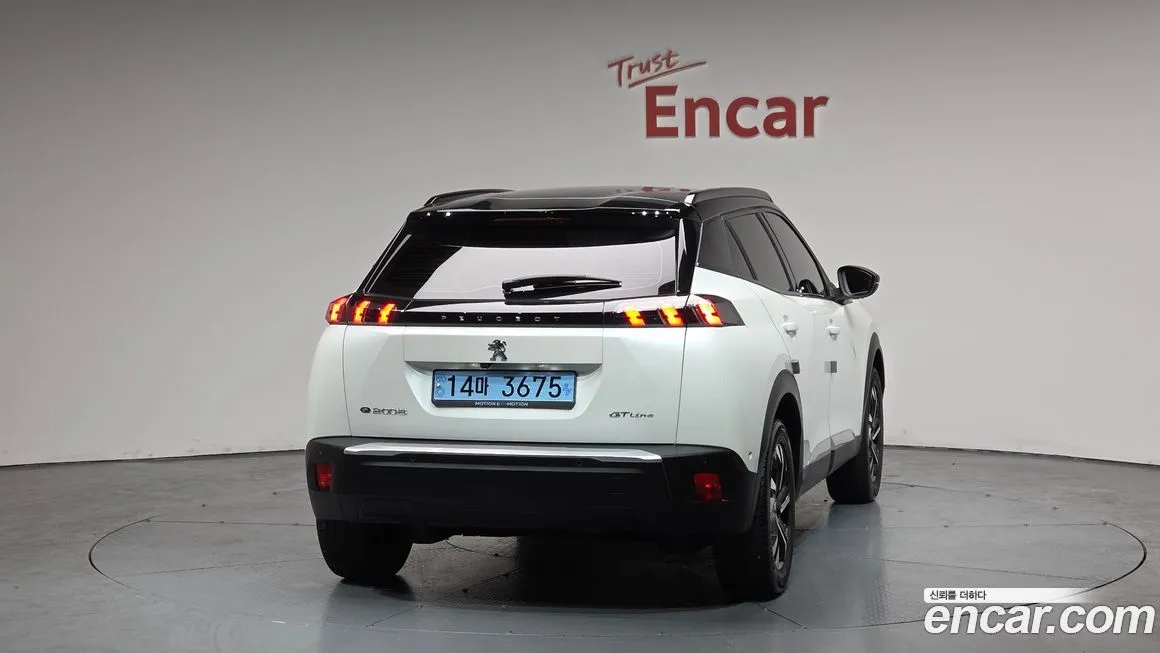 Peugeot 2008 2021 из KR, фото 2
