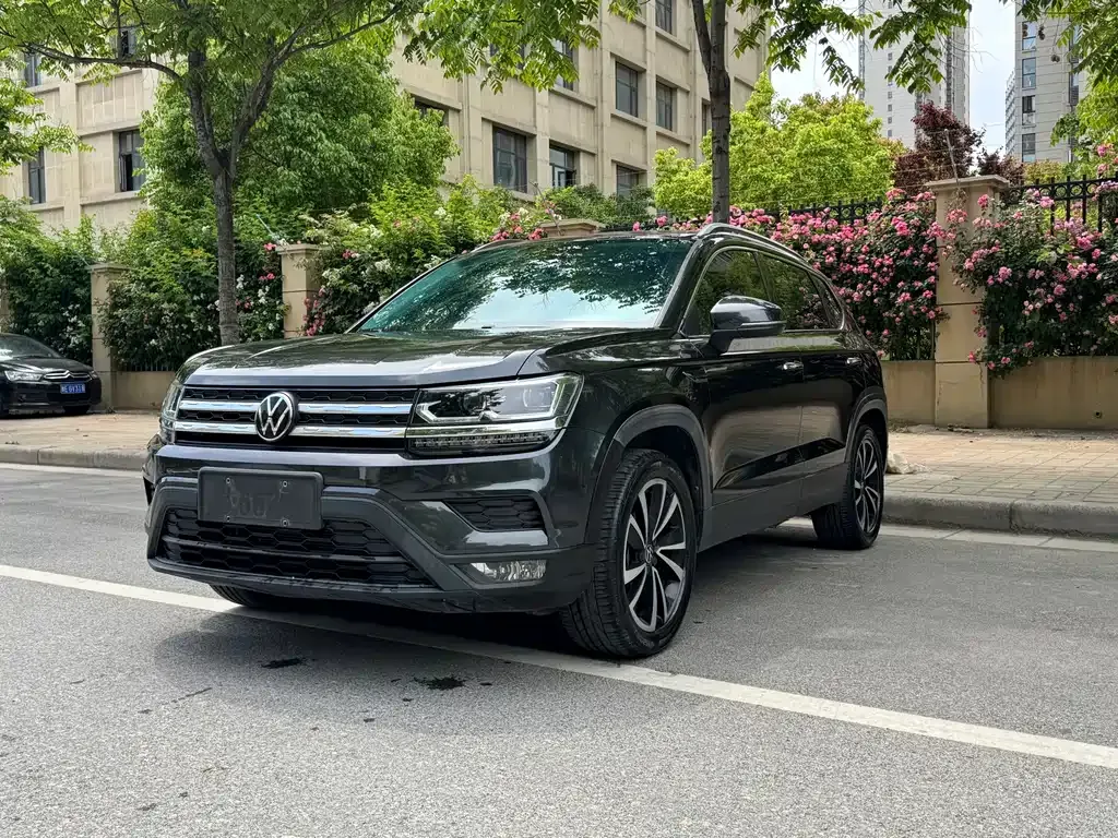Volkswagen Tharu — фото 1