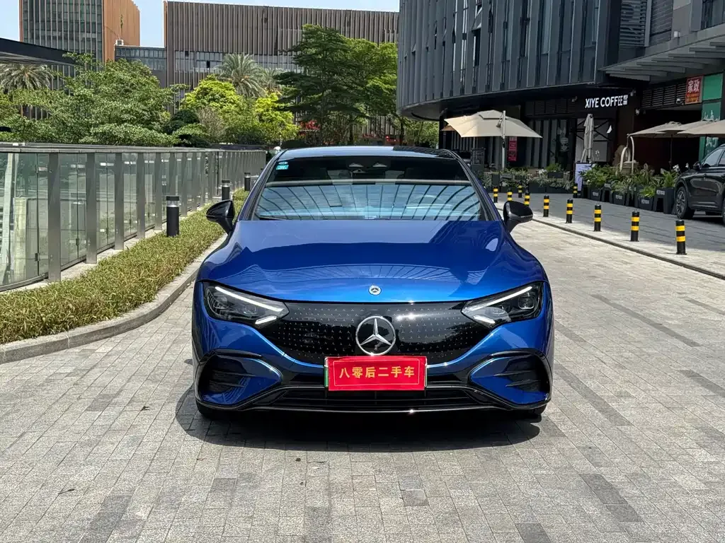 Mercedes-Benz EQE 2023 из CN, фото 10