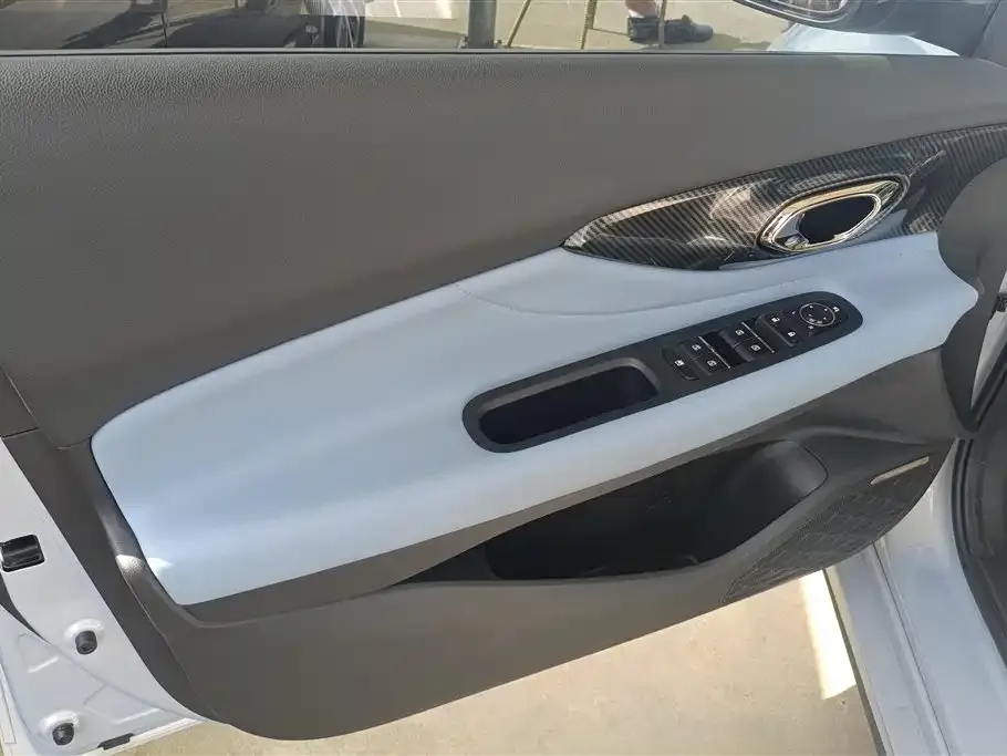GAC Motor Shadow Leopard — фото 3