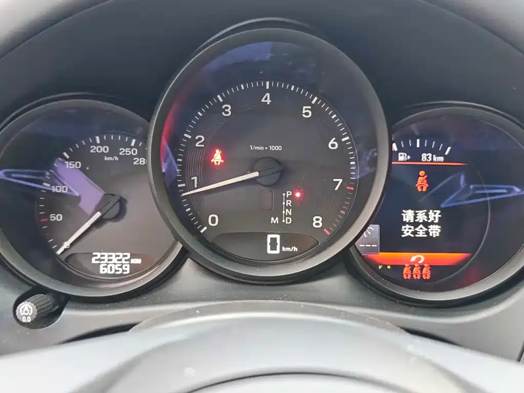 Porsche Macan 2023 из CN, фото 2