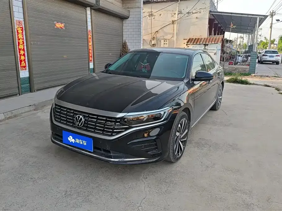Volkswagen Passat — фото 1