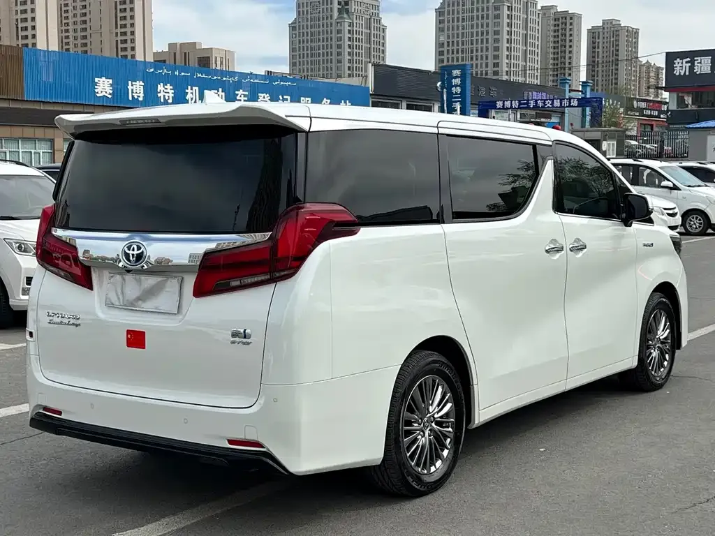 Toyota Alphard 2024 из CN, фото 8