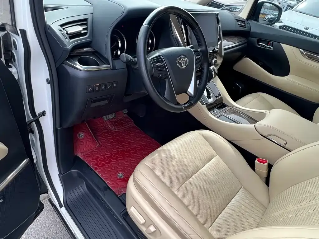 Toyota Alphard 2024 из CN, фото 9