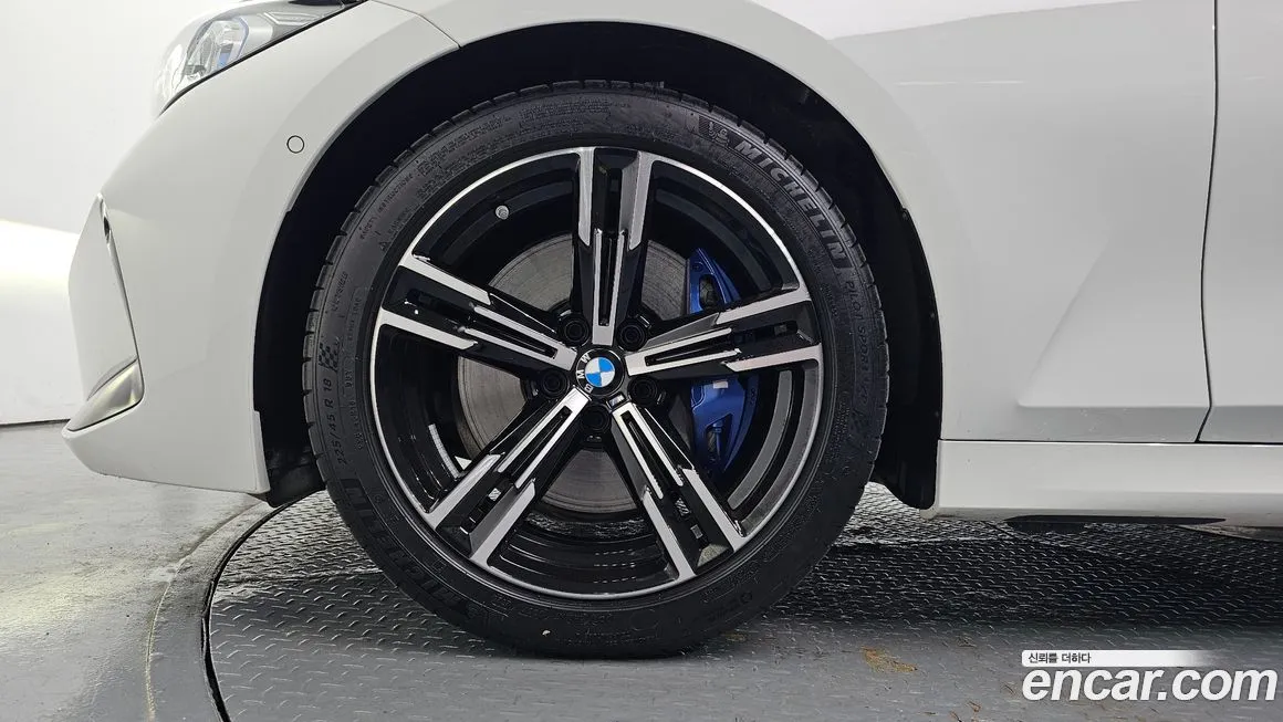 BMW 3-Series 2026 из KR, фото 8