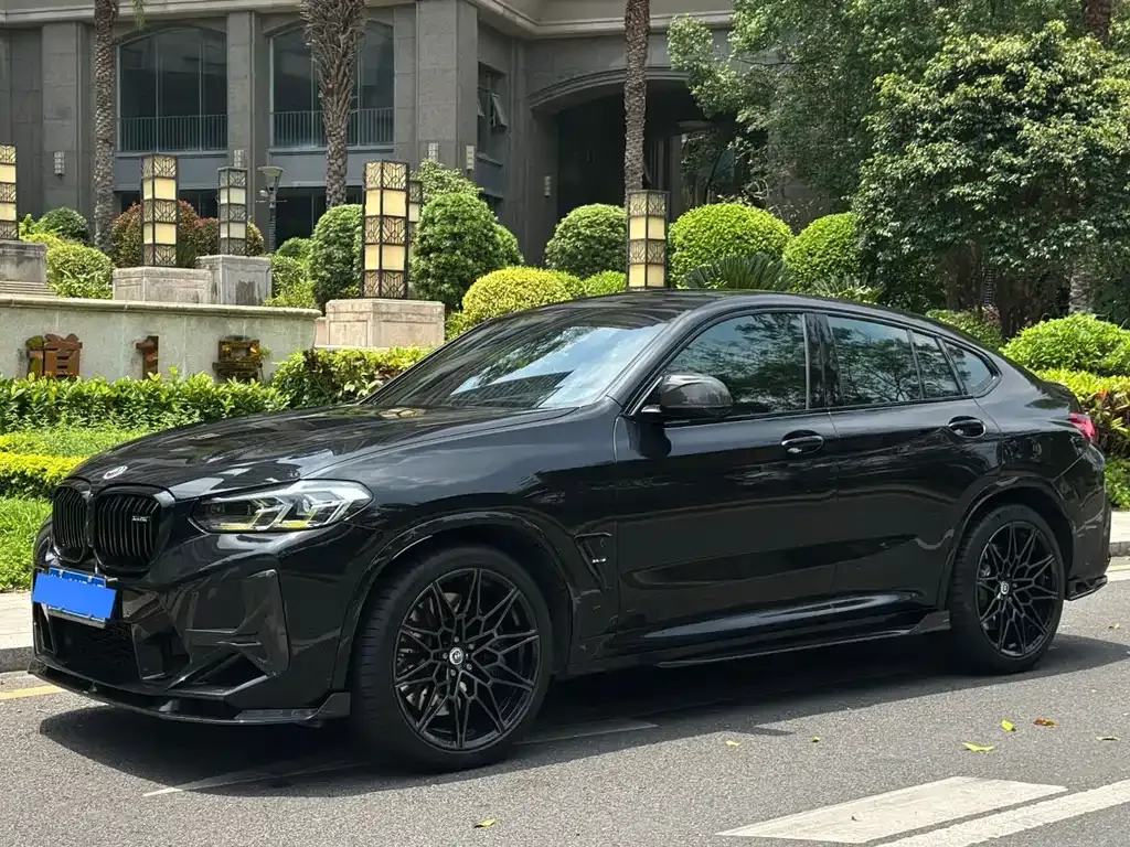BMW X4 M