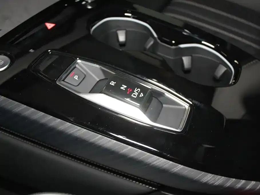 Audi A5L 2026 из CN, фото 10