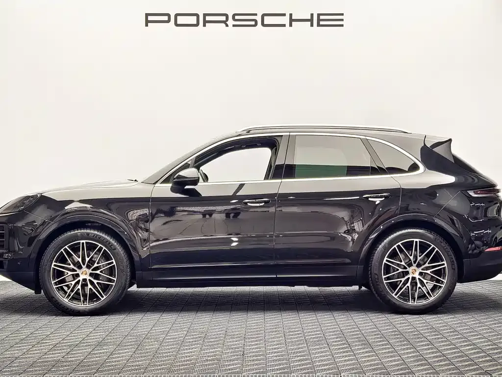 Porsche Cayenne — фото 9