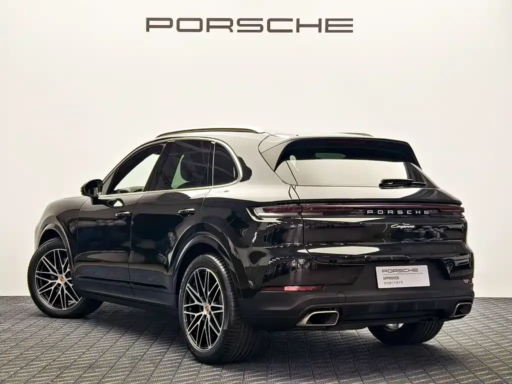 Porsche Cayenne — фото 7