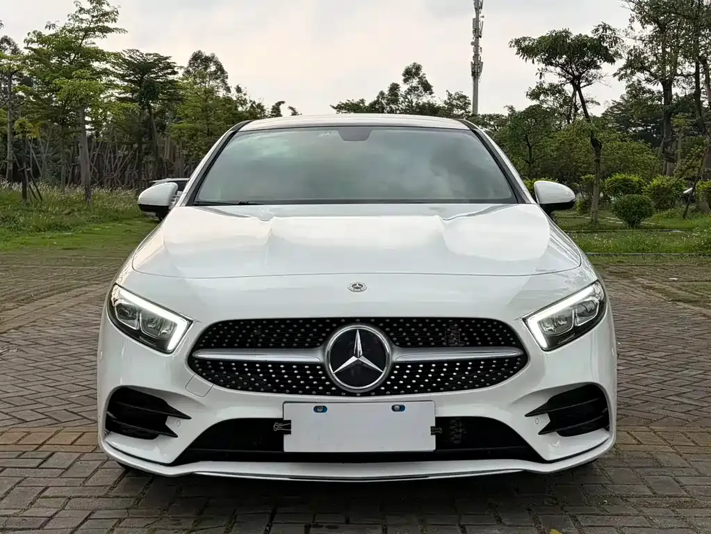Mercedes-Benz A-Class — фото 10