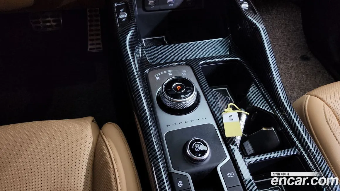 Kia Sorento — фото 10