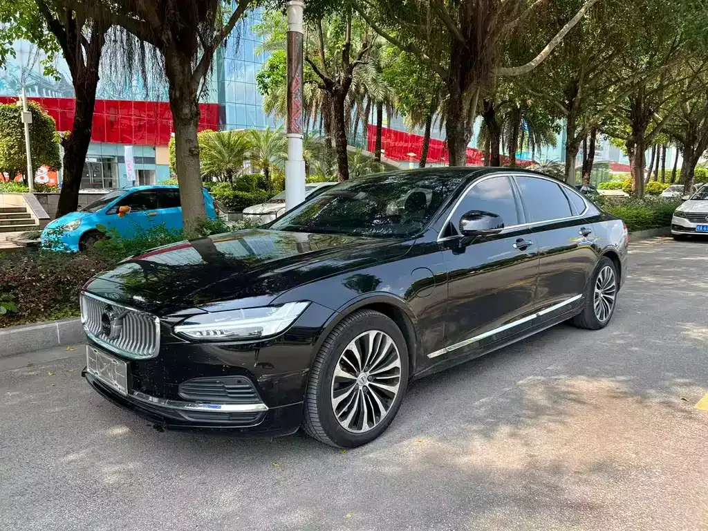 Volvo S90 PHEV 2023 из CN, фото 8