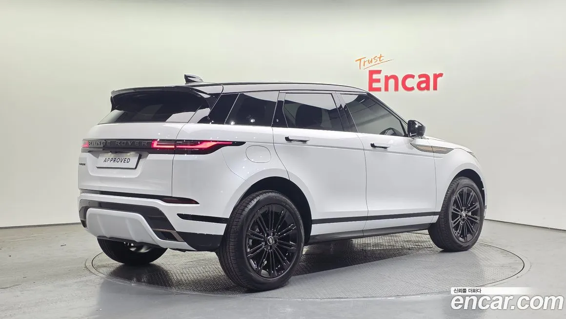 Land Rover Range Rover Evoque — фото 9