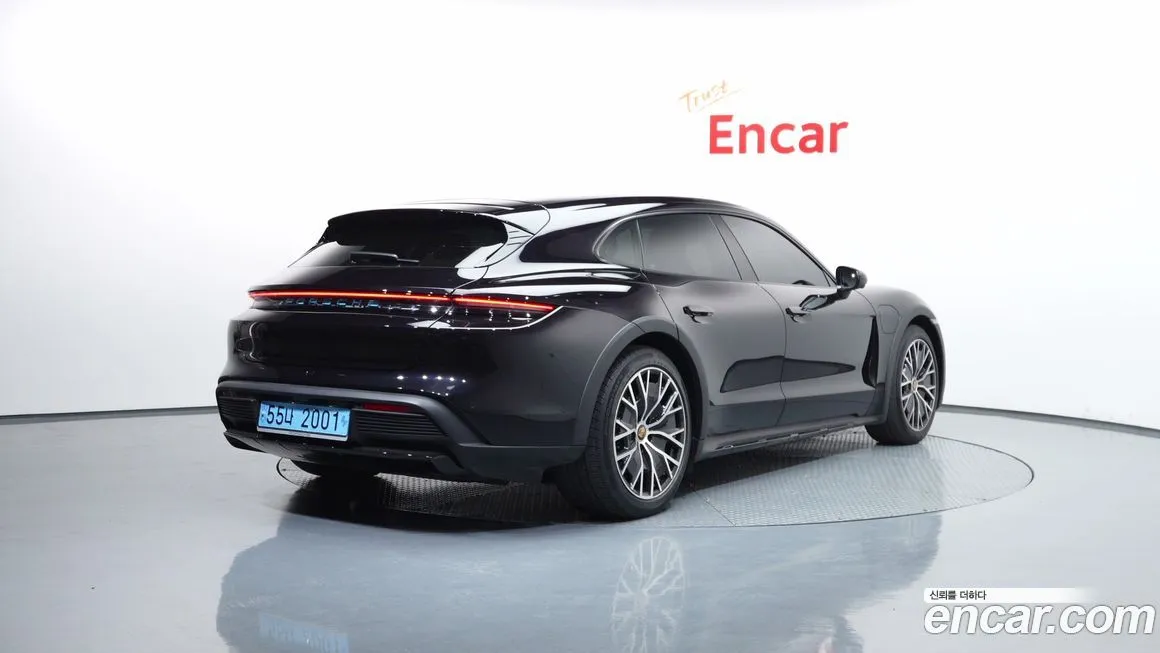 Porsche Taycan 2023 из KR, фото 6