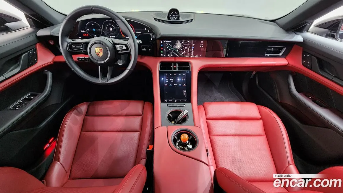 Porsche Taycan 2023 из KR, фото 10