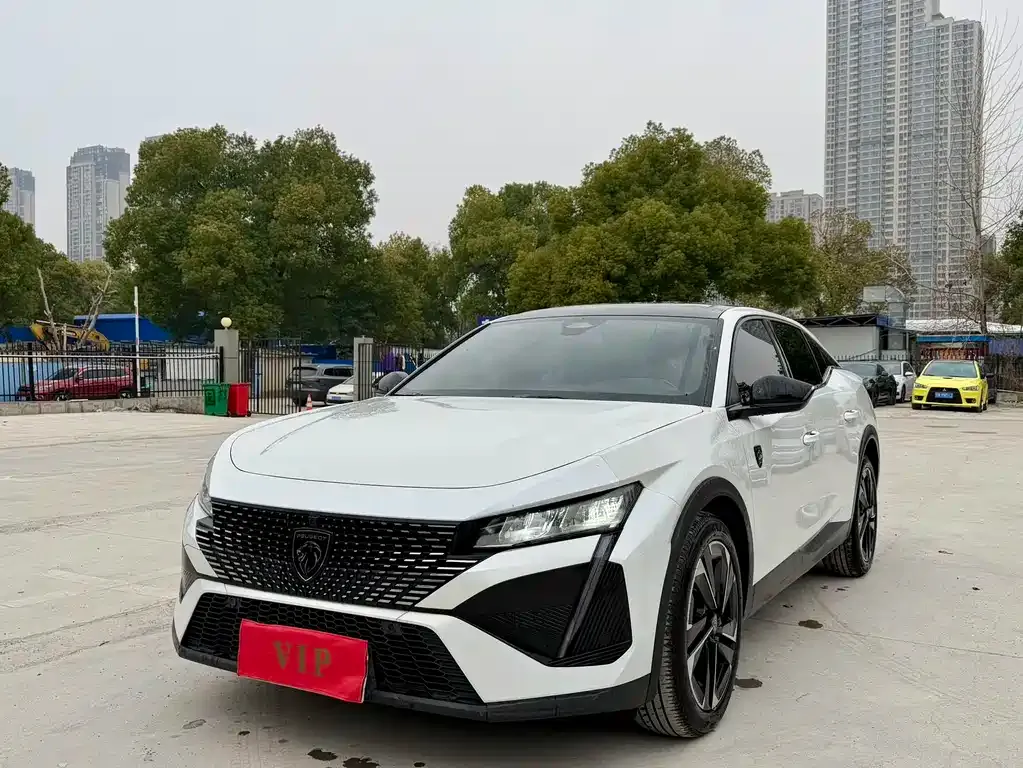 Peugeot 408X