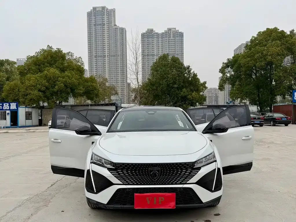 Peugeot 408X 2024 из CN, фото 3
