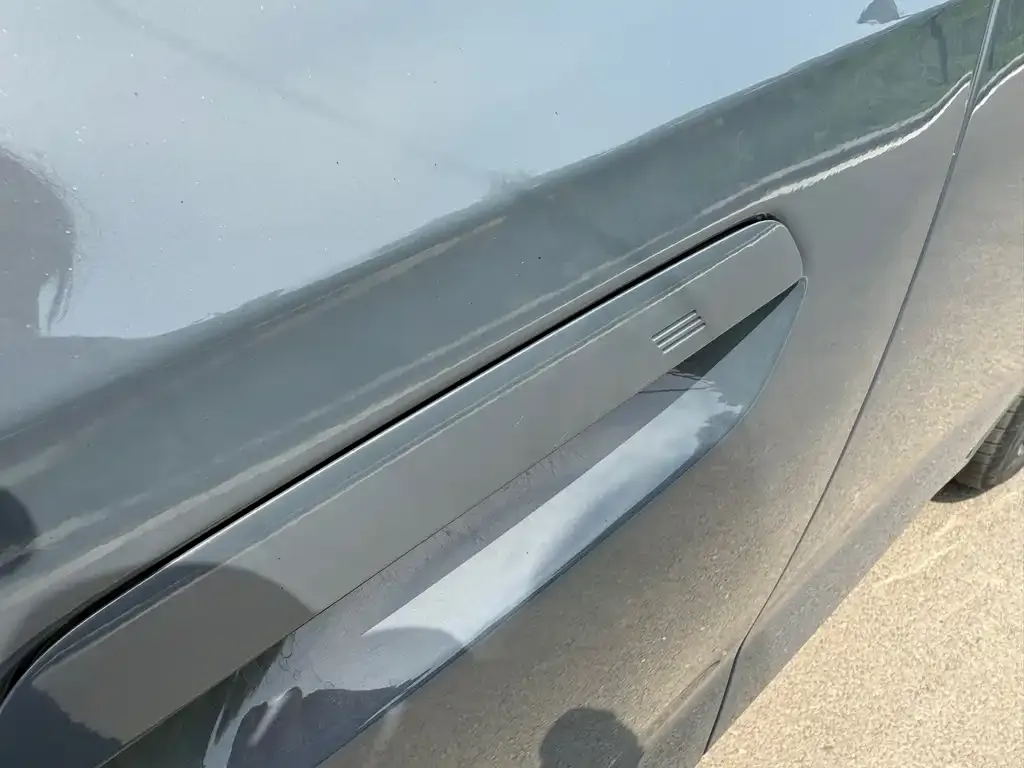 BMW iX1 2023 из CN, фото 9