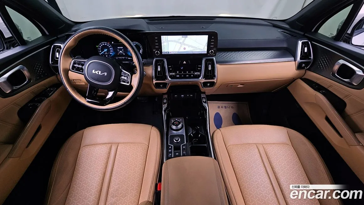 Kia Sorento — фото 6