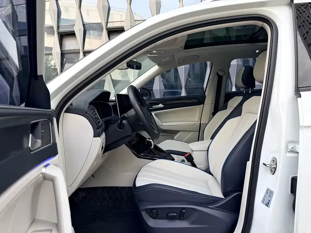 Volkswagen 探岳 PHEV 2023 из CN, фото 7