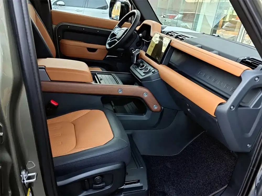 Land Rover Defender 2023 из CN, фото 5