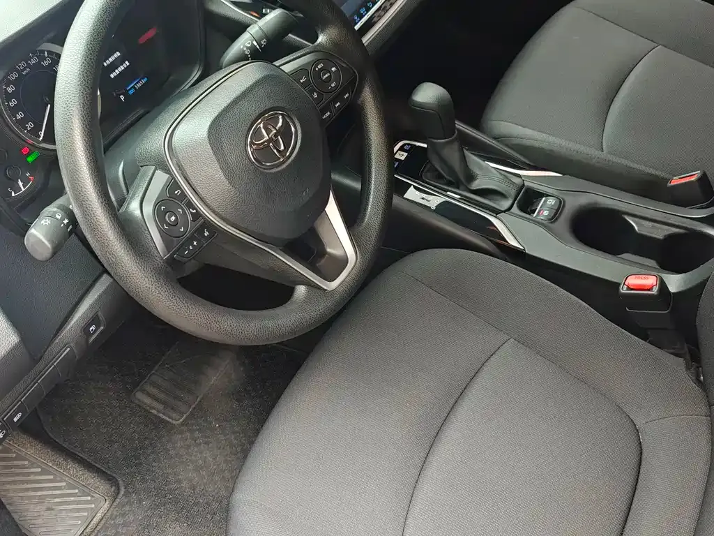 Toyota Corolla 2022 из CN, фото 6