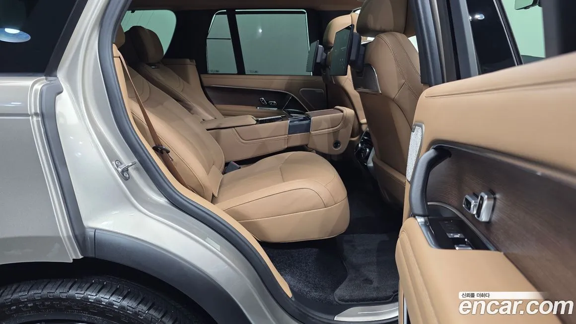 Land Rover Range Rover 2025 из KR, фото 10