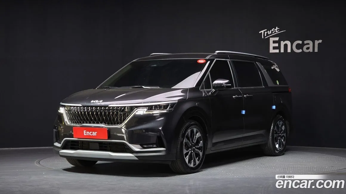 Kia Carnival 2023 из KR, фото 1
