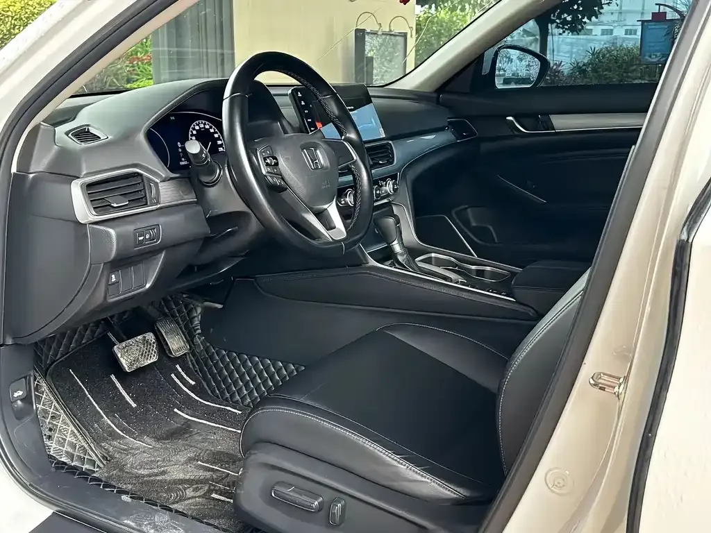 Honda Accord 2022 из CN, фото 4