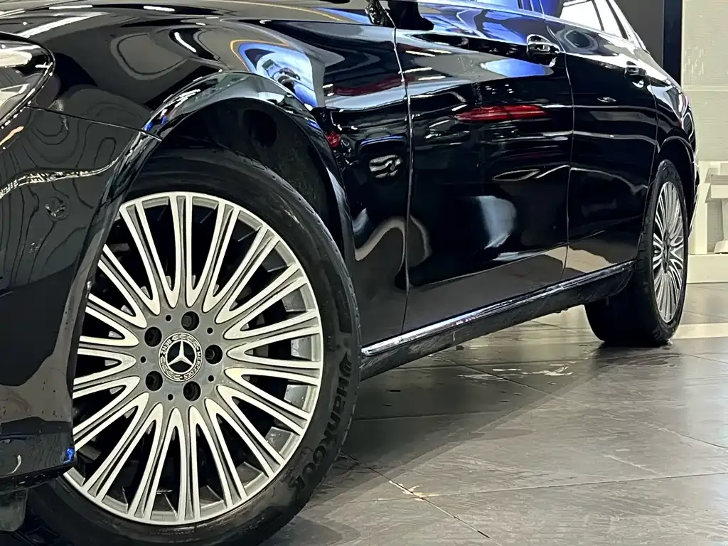 Mercedes-Benz E-Class 2023 из CN, фото 4