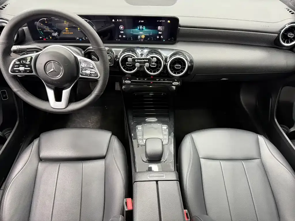 Mercedes-Benz A-Class 2022 из CN, фото 5