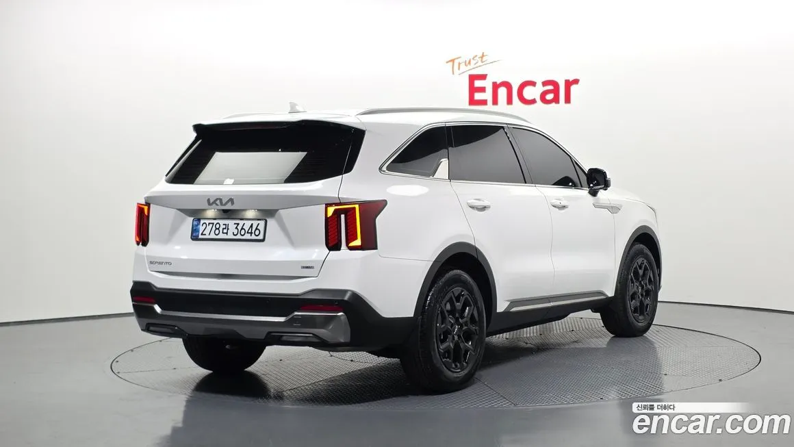 Kia Sorento — фото 8