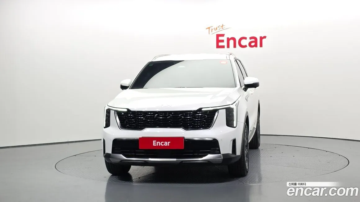 Kia Sorento — фото 7