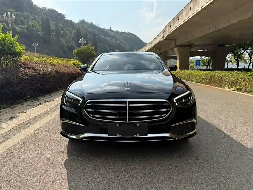 Mercedes-Benz E-Class 2023 из CN, фото 8