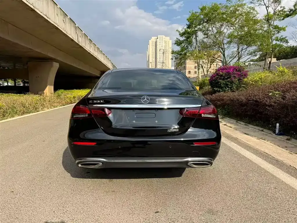 Mercedes-Benz E-Class 2023 из CN, фото 4