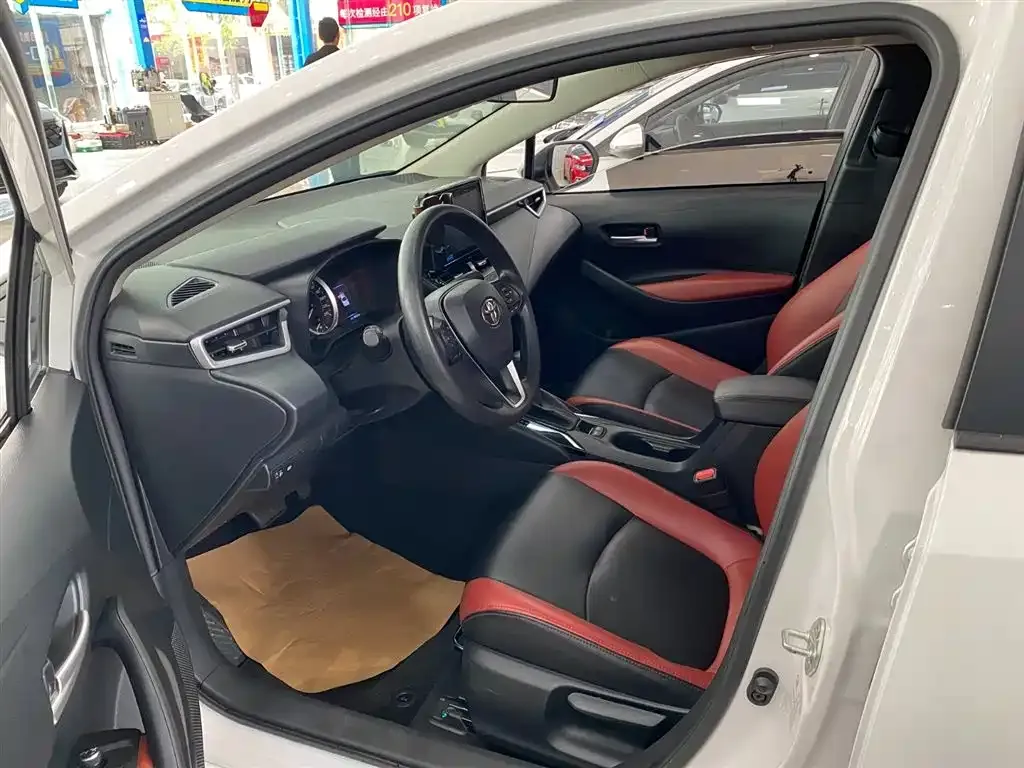 Toyota Corolla 2022 из CN, фото 3