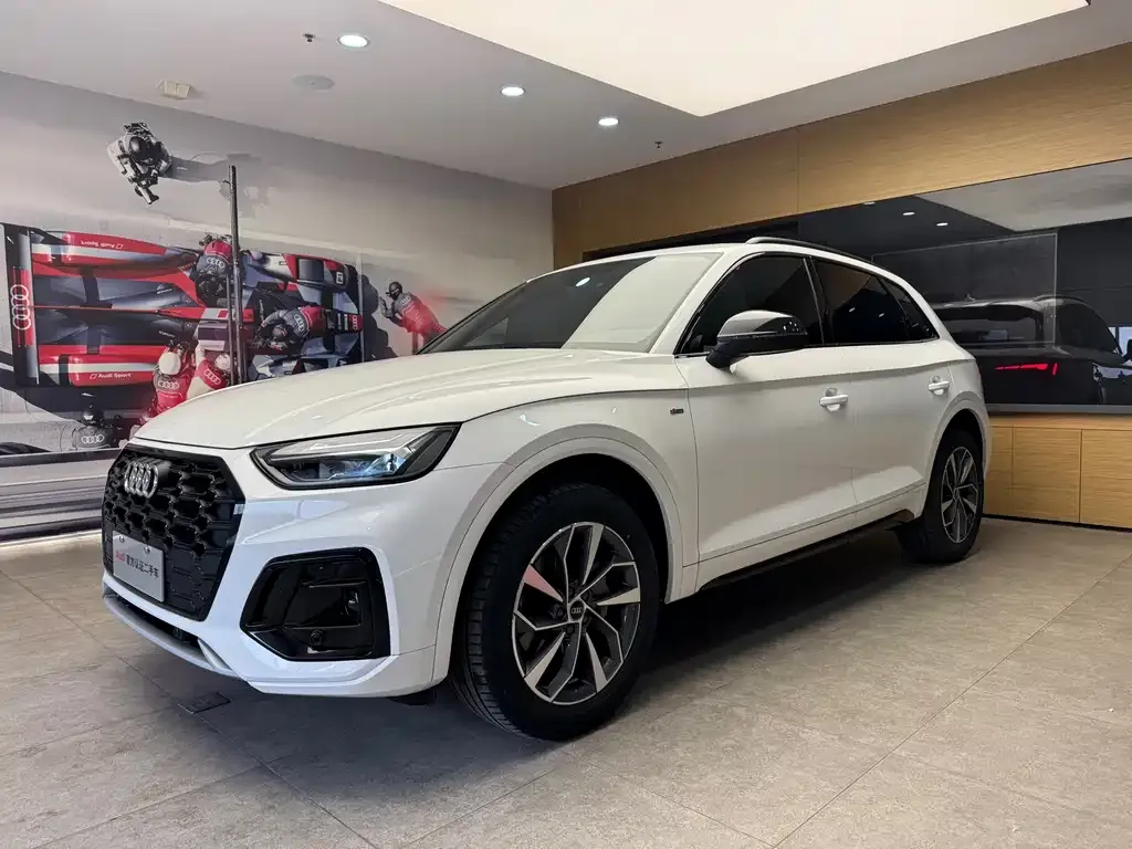 Audi Q5L 2024 из CN, фото 1