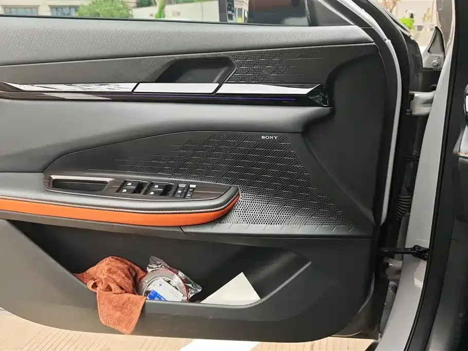 Changan UNI-V 2022 из CN, фото 4