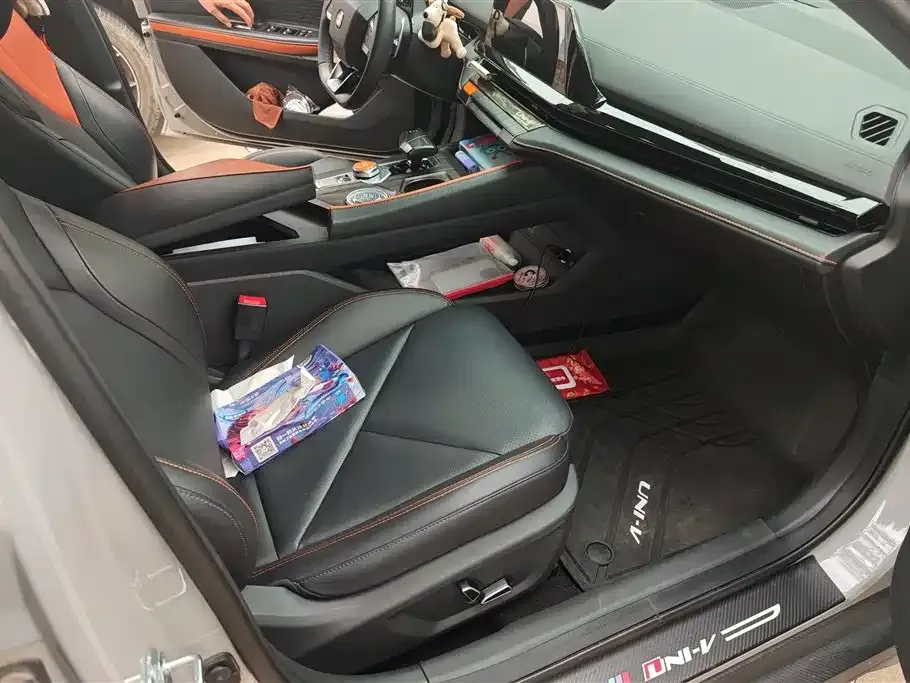 Changan UNI-V 2022 из CN, фото 8
