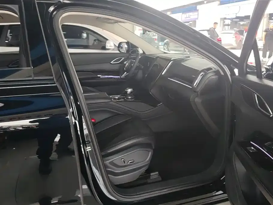 Hongqi HS3 2024 из CN, фото 7