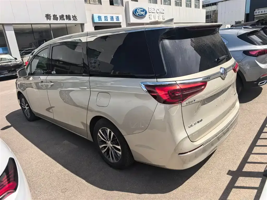 Buick GL8 2022 из CN, фото 8