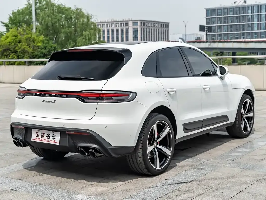 Porsche Macan — фото 8