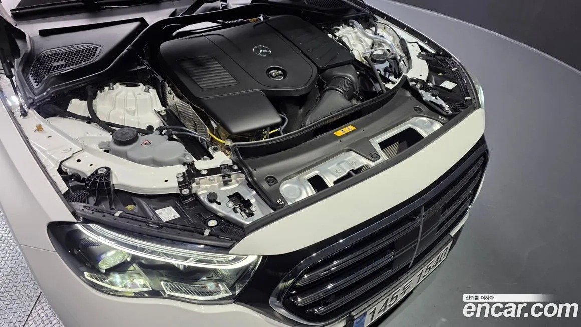 Mercedes-Benz E-Class 2025 из KR, фото 3