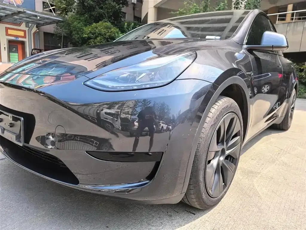 Tesla Model Y 2024 из CN, фото 4