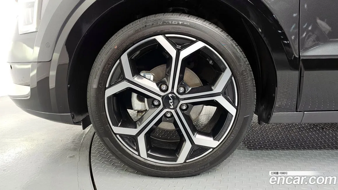 Kia Niro — фото 10