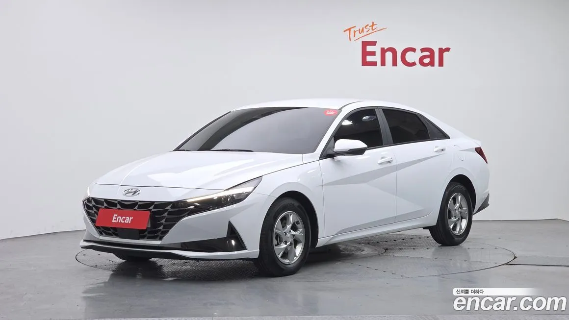 Hyundai AVANTE 2023 из KR, фото 1