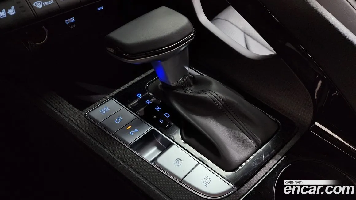 Hyundai AVANTE — фото 6