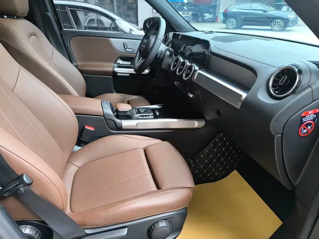 Mercedes-Benz GLB 2021 из CN, фото 8